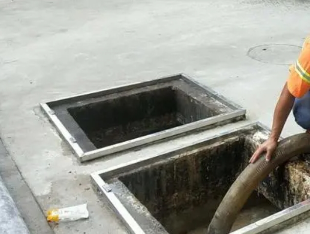 新盈镇化粪池清理